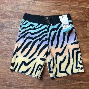 Billabong Swim Board Shorts Size 24/8 *D